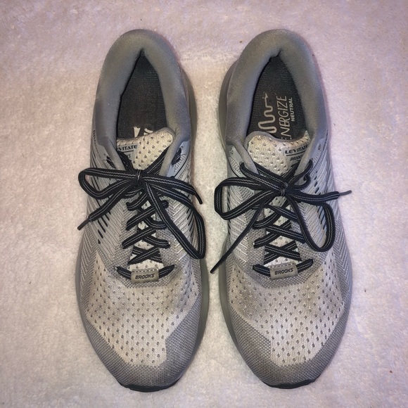 Brooks Levitate sneakers - Picture 1 of 7